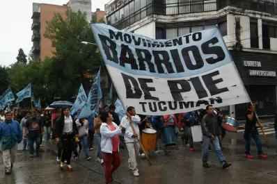 Barrios de Pie realiza una protesta en el Ministerio de Trabajo