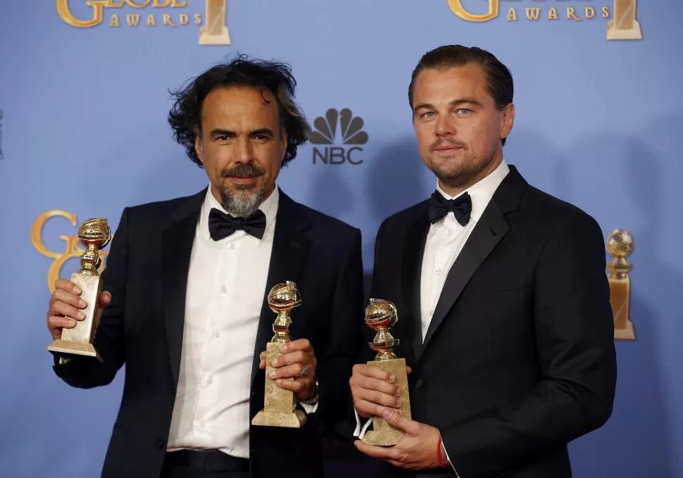 GANADORES. Alejandro Iñárritu y Leonardo DiCaprio, por “El renacido”.  