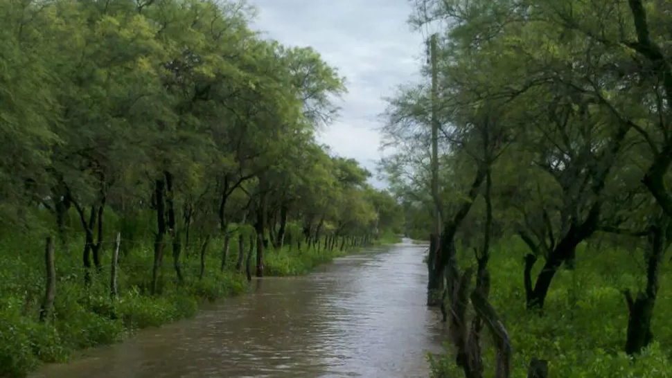 SUD DE LAZARTE. Así quedaron los caminos del pueblo tras las tormentas de la semana pasada. FOTO ENVIADA POR WHATSAPP