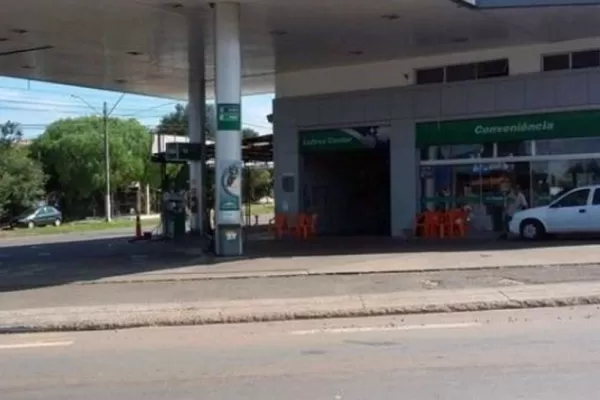 Un argentino olvidó a su mujer en una estación de servicio en Brasil