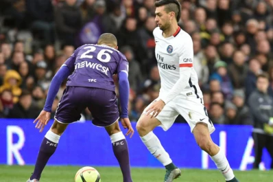 Ibrahimovic le da la victoria a PSG y Pastore sale lesionado