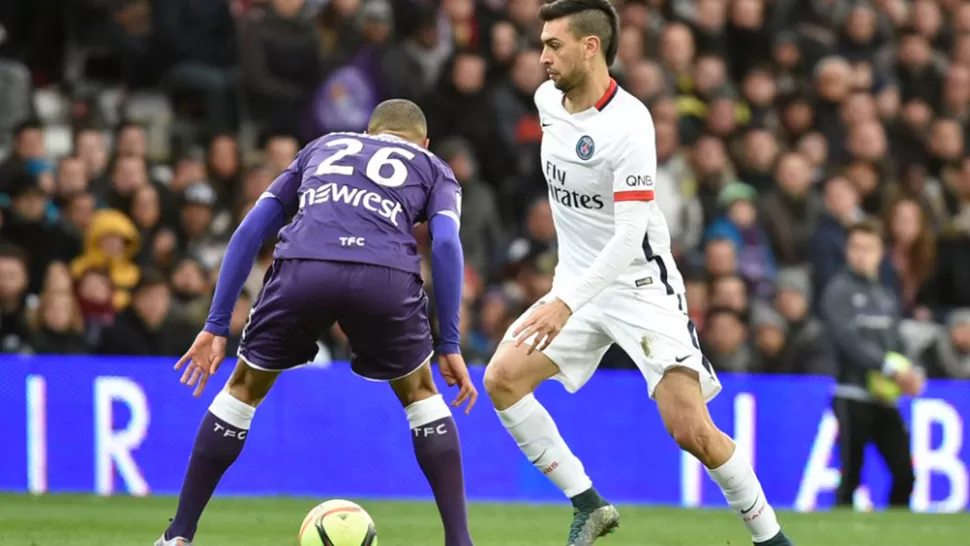 PERSEGUIDO POR LAS LESIONES. Javier Pastore debió dejar la cancha a los 19' del primer tiempo.
FOTO TOMADA DE WWW.PSG.FR