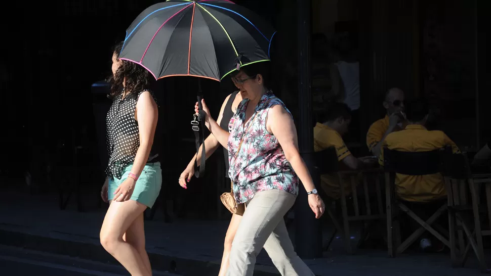 OLA DE CALOR. Las temperaturas subirán esta semana. ARCHIVO