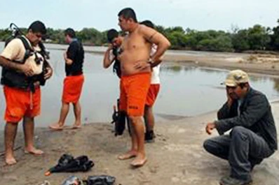 Encontraron ahogado a un pescador que naufragó en el río Salado