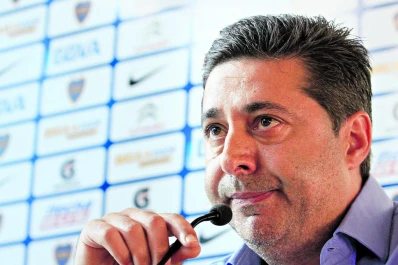 Angelici no dudó en respaldar al DT