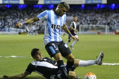 Racing no se esforzó mucho y pasó de ronda