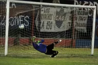 “El árbitro es una vergüenza”, bramó Pena