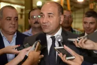 Manzur no descartó cambios en el área de Seguridad