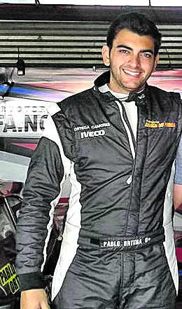 SONRIENTE. Pablo Ortega hizo un buen trabajo con su Dodge. credito xxxxxxxx