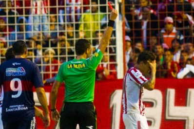 Mirá la expulsión de Viturro que condicionó a San Martín