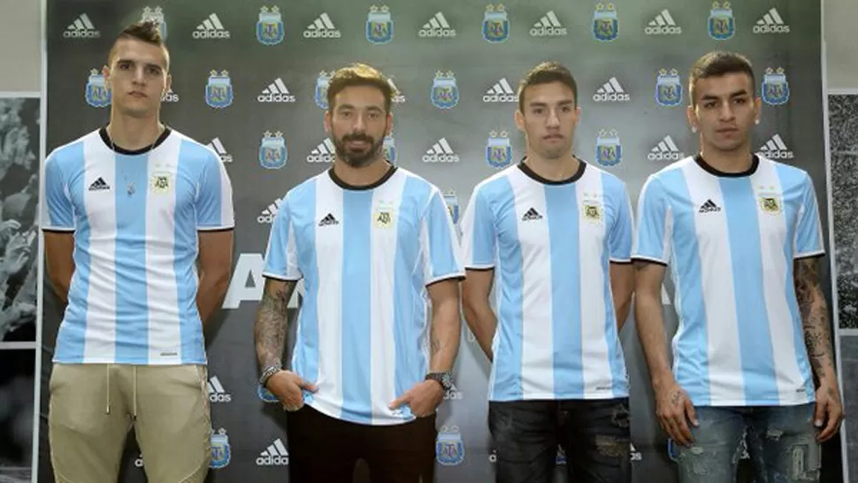 Presentaron la nueva camiseta de la Selección