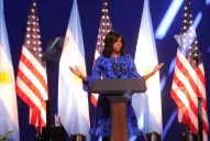 Michelle Obama: gracias a mis estudios tuve oportunidades