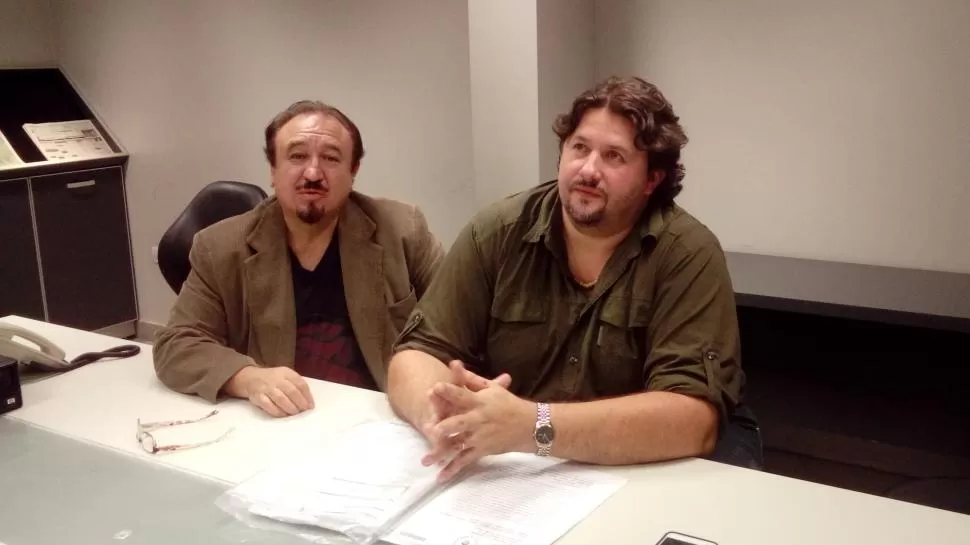  López y Luna, en LA GACETA. 