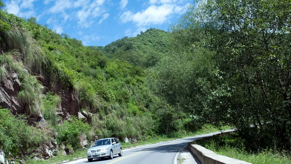 APROVECHÁ PARA PASEAR. Si bien podrían caer algunas gotas hacia la noche, las jornadas tendrán cielo parcialmente nublado. ARCHIVO LA GACETA / FOTO DE DIEGO ARÁOZ