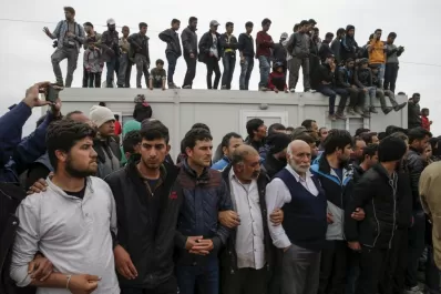 La UE comienza hoy a deportar refugiados