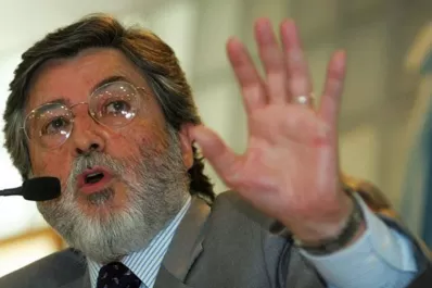 El titular de AFIP dijo que Macri no tenía que informar sobre la offshore