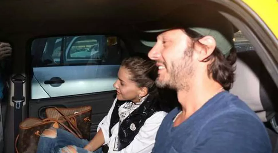 YA NO SE ESCONDEN. La China Suárez y Benjamín Vicuña. FOTO TOMADA DE CLARIN.