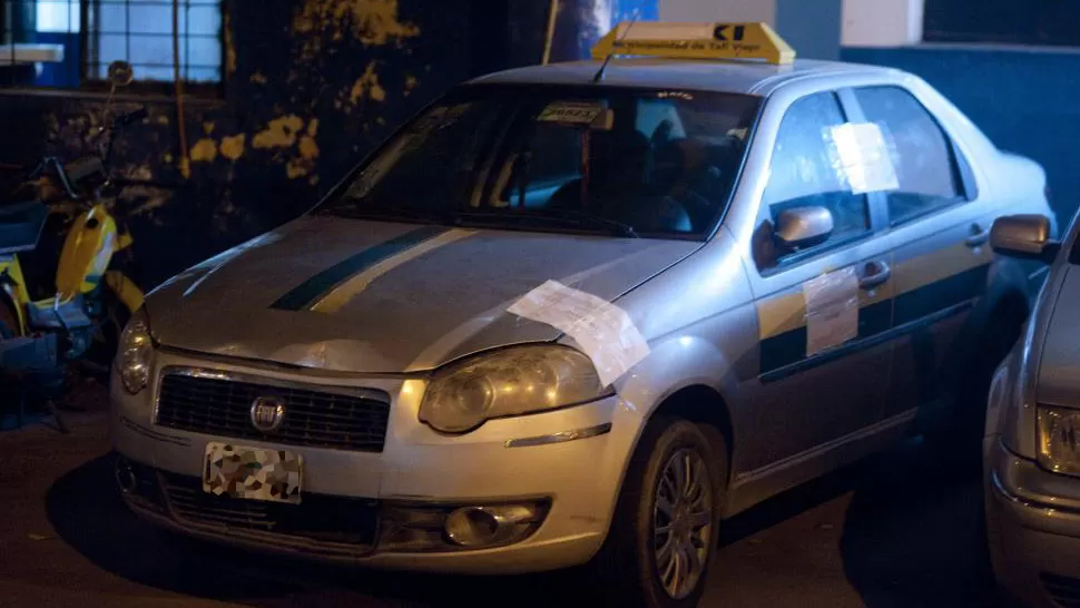 SECUESTRADO. Los agresores subieron a este auto a la víctima. La Gaceta / foto de Diego Aráoz