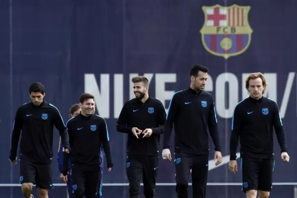 Messi va por el gol 500