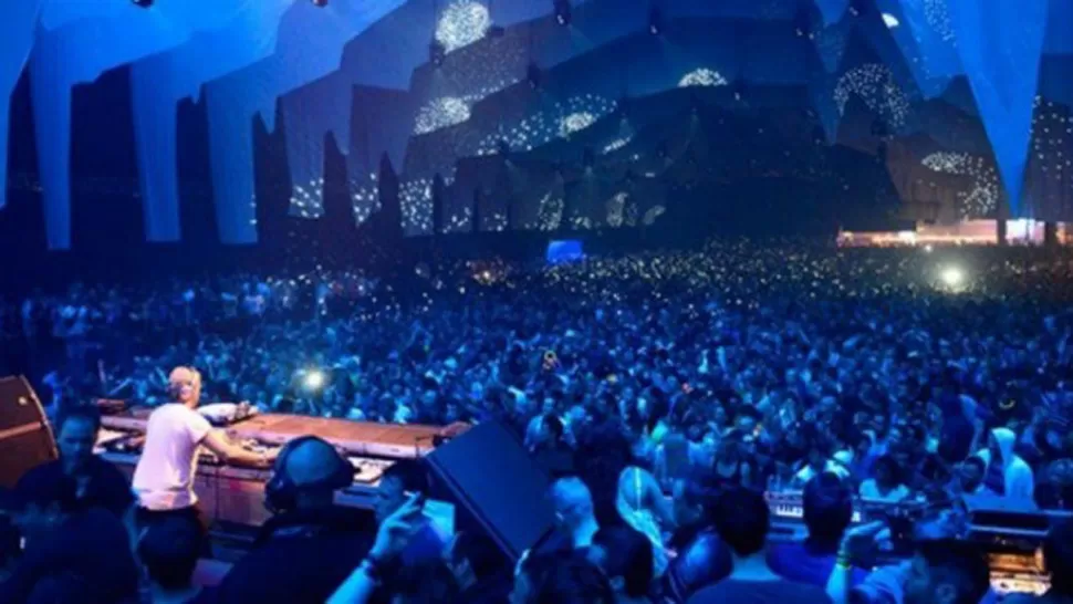 TIME WARP. En la fiesta del sábado por la noche murieron cinco jóvenes. FOTO TOMADA DE ELINTRANSIGENTE.COM.AR