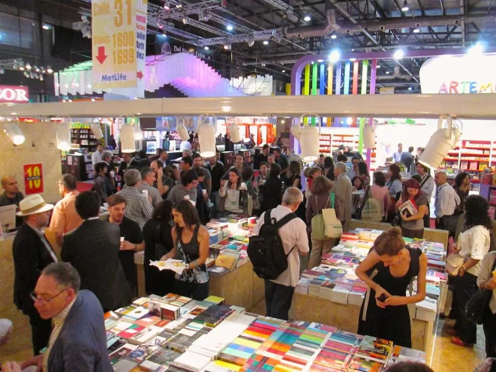 MÁS DE 2.500 STANDS. La feria argentina es las mayor de América latina. FOTO DE ARCHIVO.