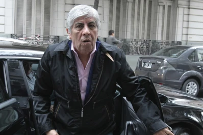 Moyano advirtió que sería un error muy grande vetar una ley contra los despidos