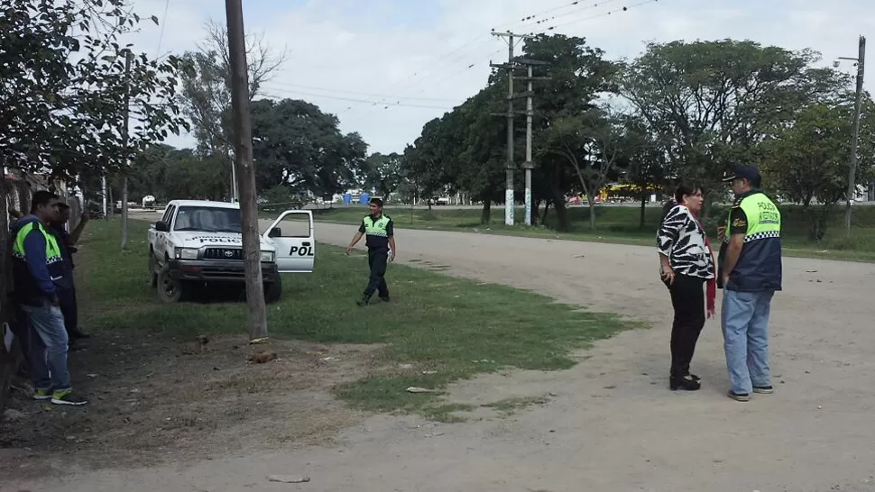 Asesinaron a un joven de un tiro en el torax, en Lastenia