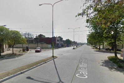 Detuvieron a una joven que robaba a un taxista junto a dos hombres