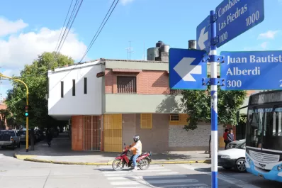 Encontró a su vecino muerto en su casa, atado de pies y manos