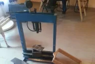 Descubren en El Cadillal una casa en la que se dedicaban a “estirar” y a fraccionar cocaína