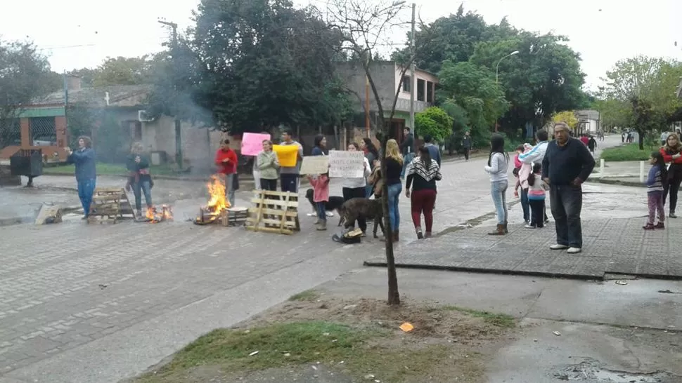 En la esquina más peligrosa de Las Talitas nunca hay menos de cinco asaltos por semana