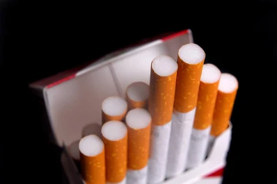 Bajan los precios de todos los cigarrillos por caída de las ventas