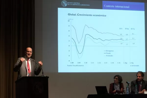 El BCRA mide un repunte del 0,8% en la economía