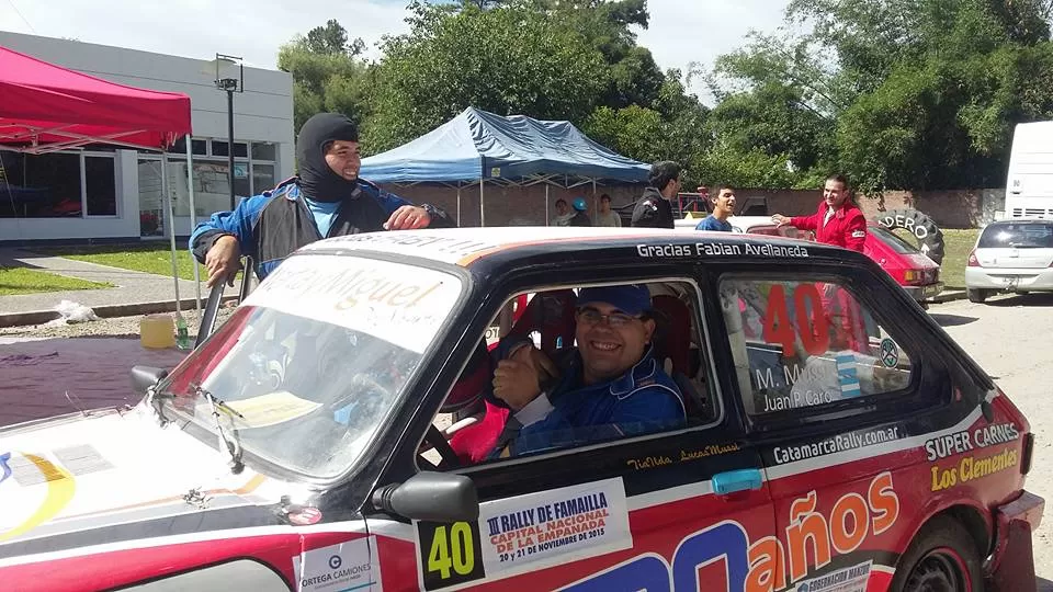 ESTÁ CERCA. Matías Mussi participó del certamen Provincial con un Fiat 147. foto de ALICIA ESCOBAR 