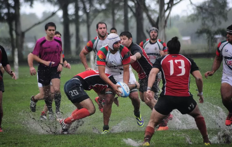 EXPERIENCIA. Huirapuca ya ganó el Torneo del Interior “B” en 2009, frente a Tala, y en 2012, frente a Córdoba Athletic. la gaceta / foto de Osvaldo Ripoll (archivo)