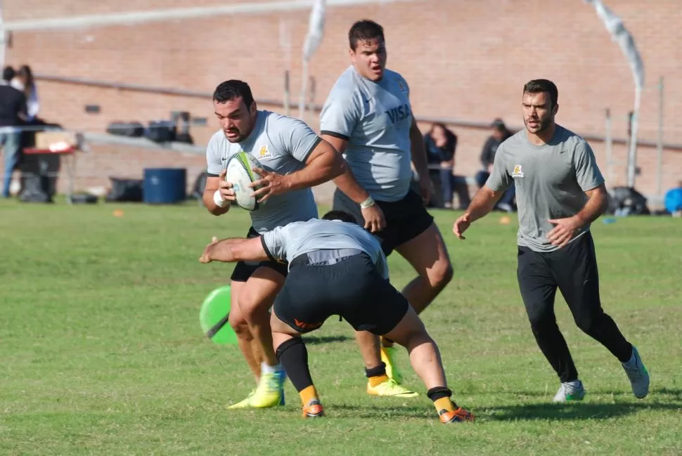 CONTACTO. El Súper Rugby es, además de dinámico, físicamente demandante. prensa uar