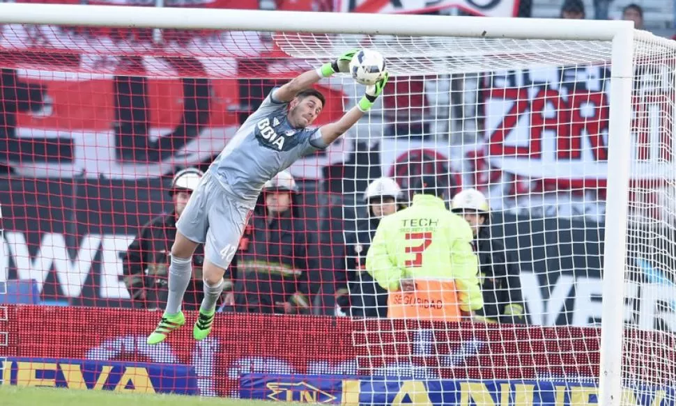 GRAN LEGADO. Batalla sólo tiene elogios para referirse al paso de Barovero por River.
FOTO TOMADA DE CARIVERPLATE.COM.AR