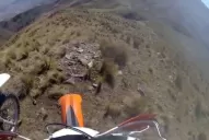 Robaron las motos de los enduristas que se perdieron en el cerro