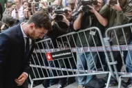 Video: Messi fue insultado por los hinchas al llegar a tribunales