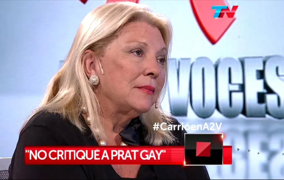 MIRADA. Carrió minimizó sus críticas al ministro de Economía. captura de tv