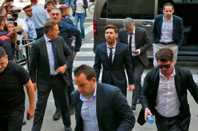 La Fiscalía exculpó a Messi y pide cárcel para su padre