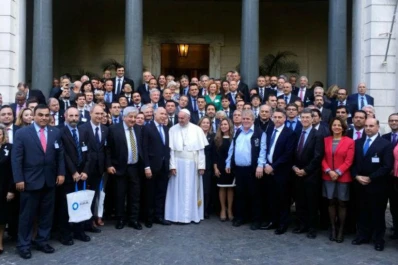 Francisco: la Iglesia debe meterse en la gran política