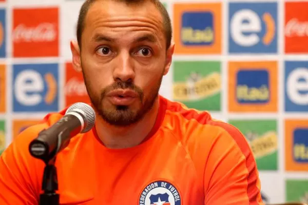 El chileno Marcelo Díaz espera que Messi llegue en plenitud al duelo del lunes