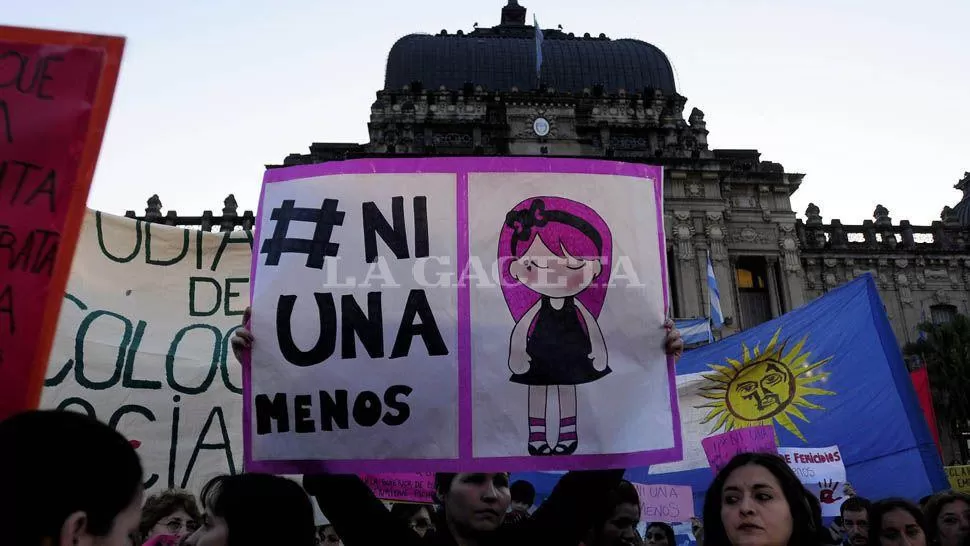 MARCHA. Ni Una Menos. FOTO LA GACETA/ ANALÍA JARAMILLO