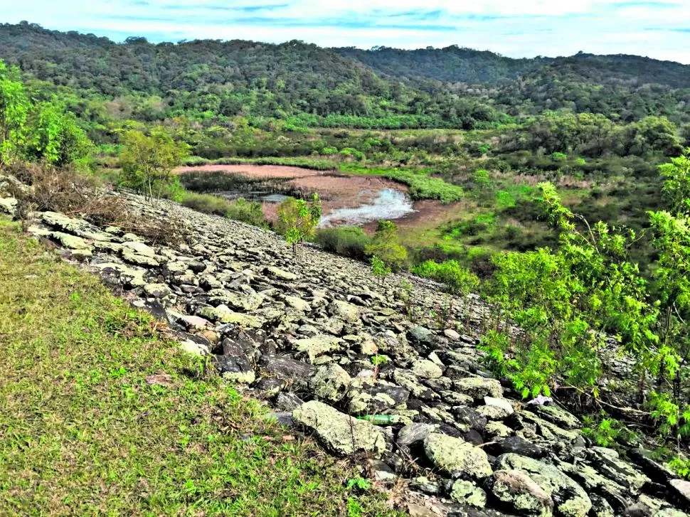 EL FUTURO. Las aguas del embalse ayudarán al fortalecimiento de las actividades productivas del área de influencia. 