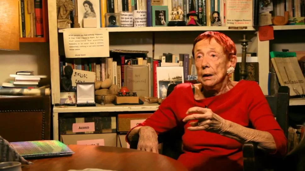 RIESGO. “Siempre me siento vencedora, lo cual es a veces peligroso. “Yo puedo todo”. Pero a veces sí y a veces no”, revela Gorodischer. Imagen de video.