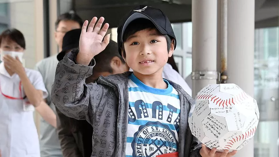 RECUPERADO. El niño más famoso de Japón fue dado de alta. REUTERS