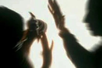 Dos hombres fueron detenidos por haber agredido a sus parejas