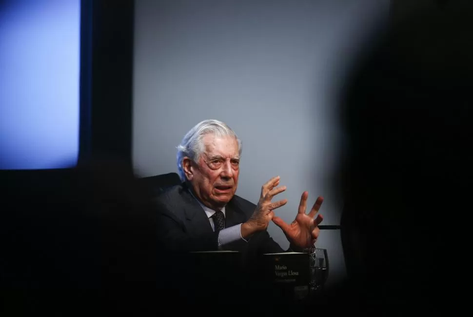  REUTERS