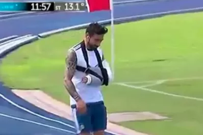 Video: reapareció Lavezzi y así quedó tras la fractura